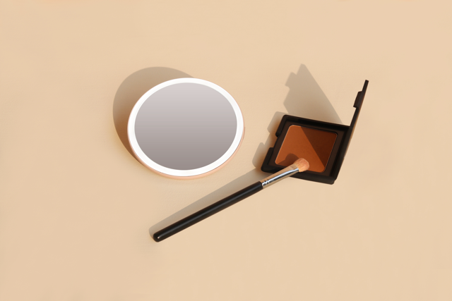 MINI Q - Makeup Mirror